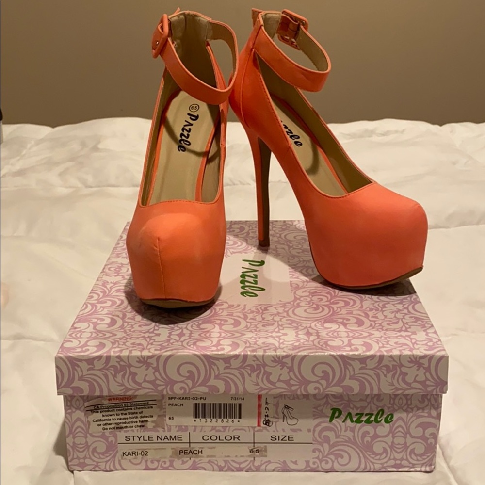 Puzzle Orange/Peach Bright Heels